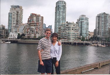 Granville Island I.JPG (85797 bytes)