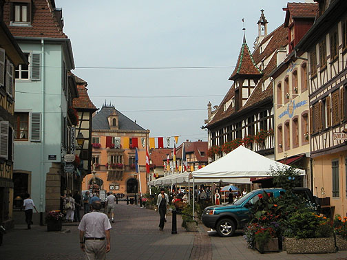 Obernai1.JPG (67120 bytes)