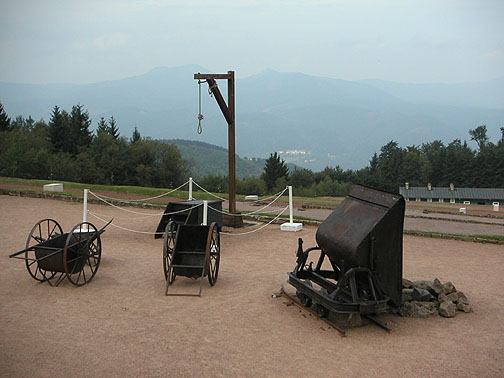 Struthof09.JPG (45162 bytes)