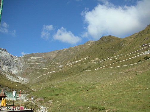 Stelvio1.JPG (58246 bytes)